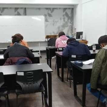 mosav0F0QK